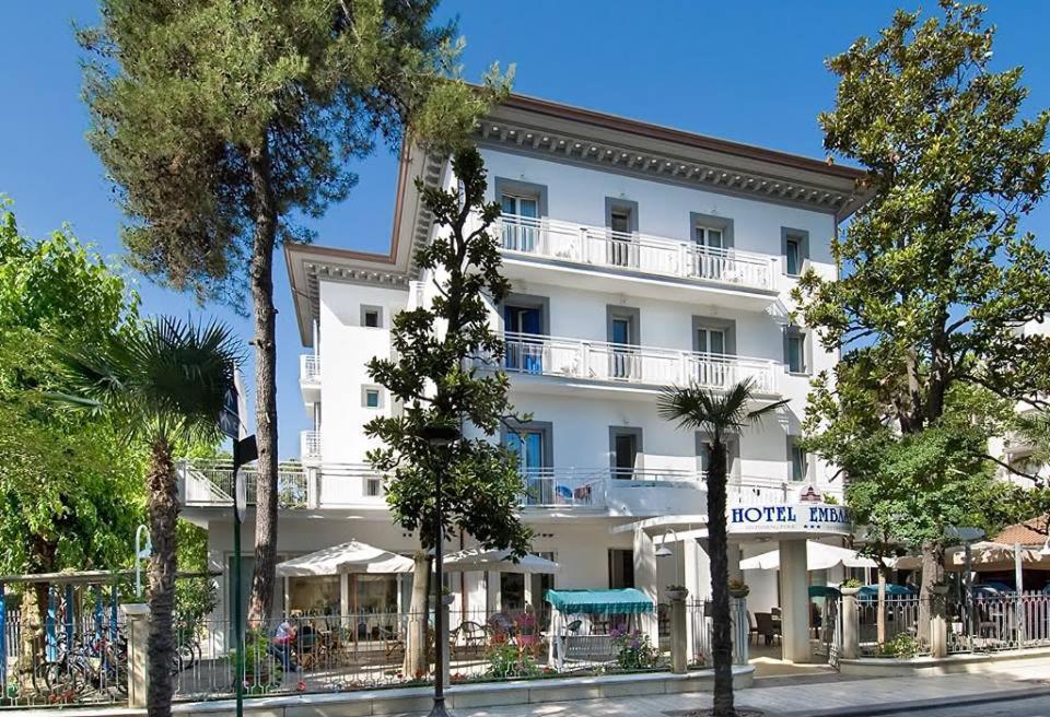 Hotel Embassy Riccione Extérieur photo