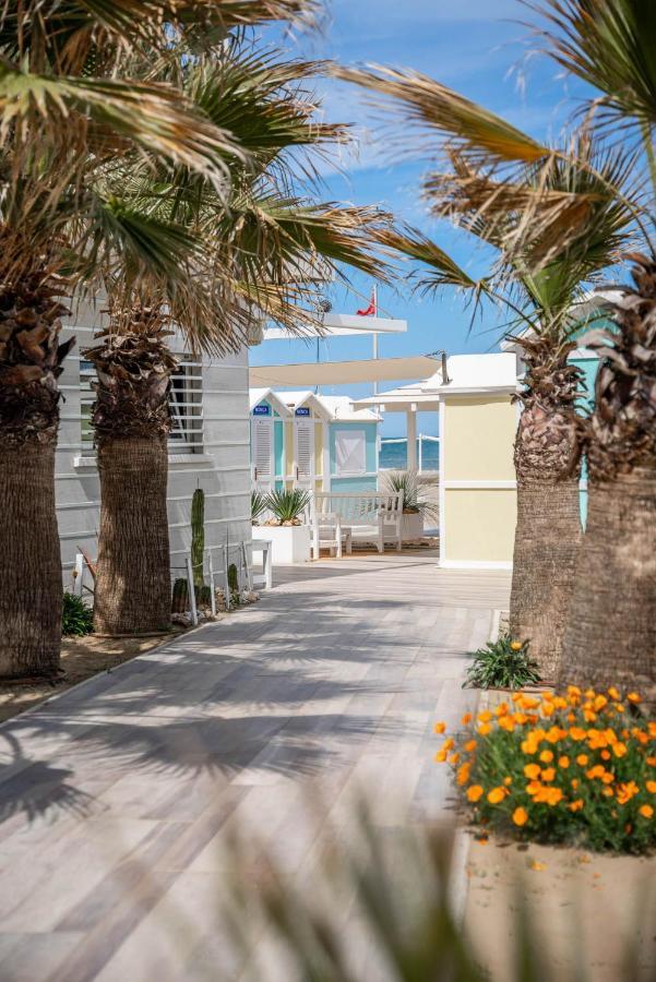 Hotel Embassy Riccione Extérieur photo