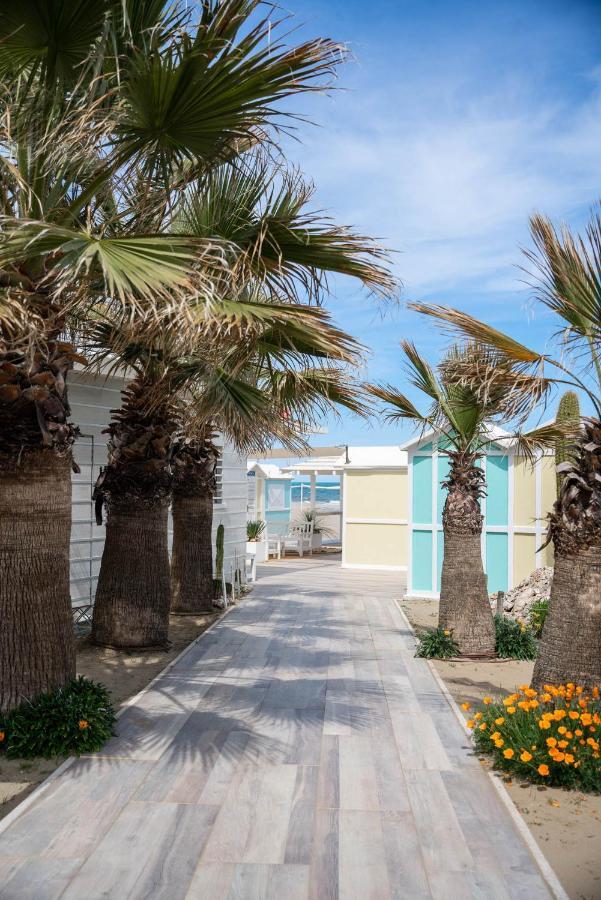 Hotel Embassy Riccione Extérieur photo