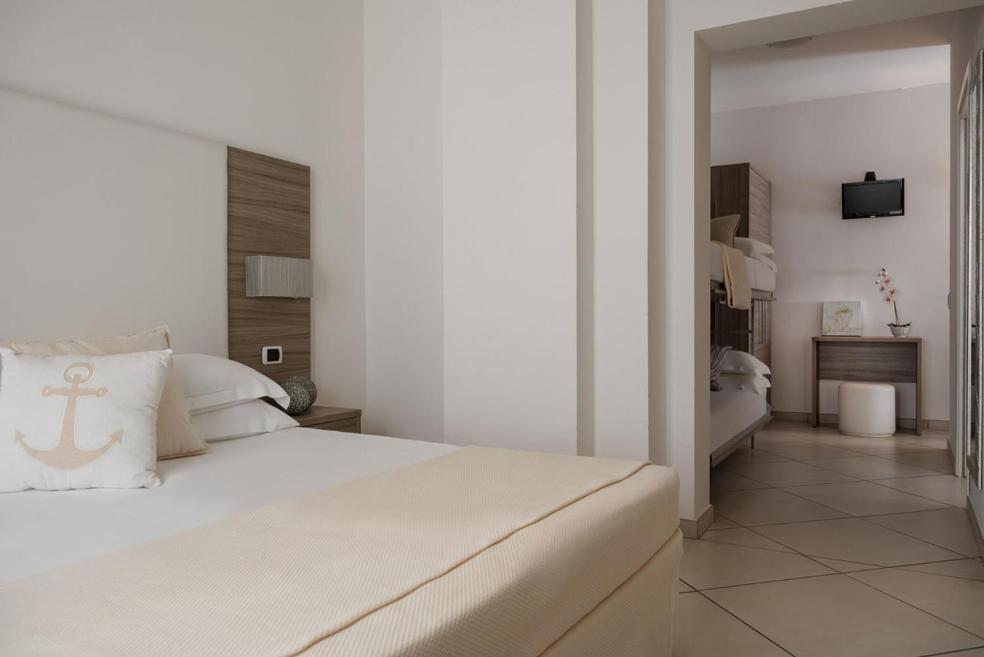 Hotel Embassy Riccione Extérieur photo