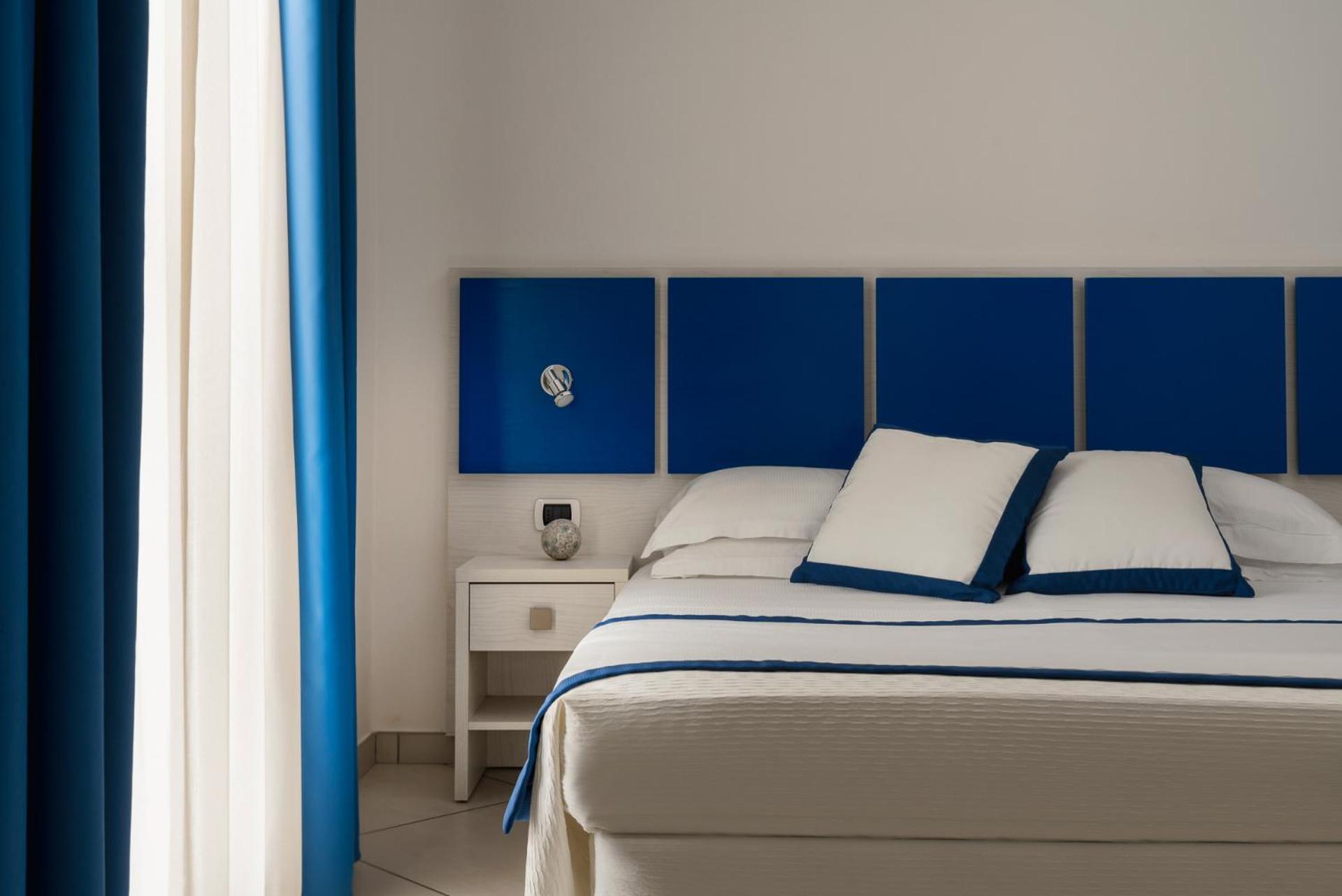 Hotel Embassy Riccione Extérieur photo